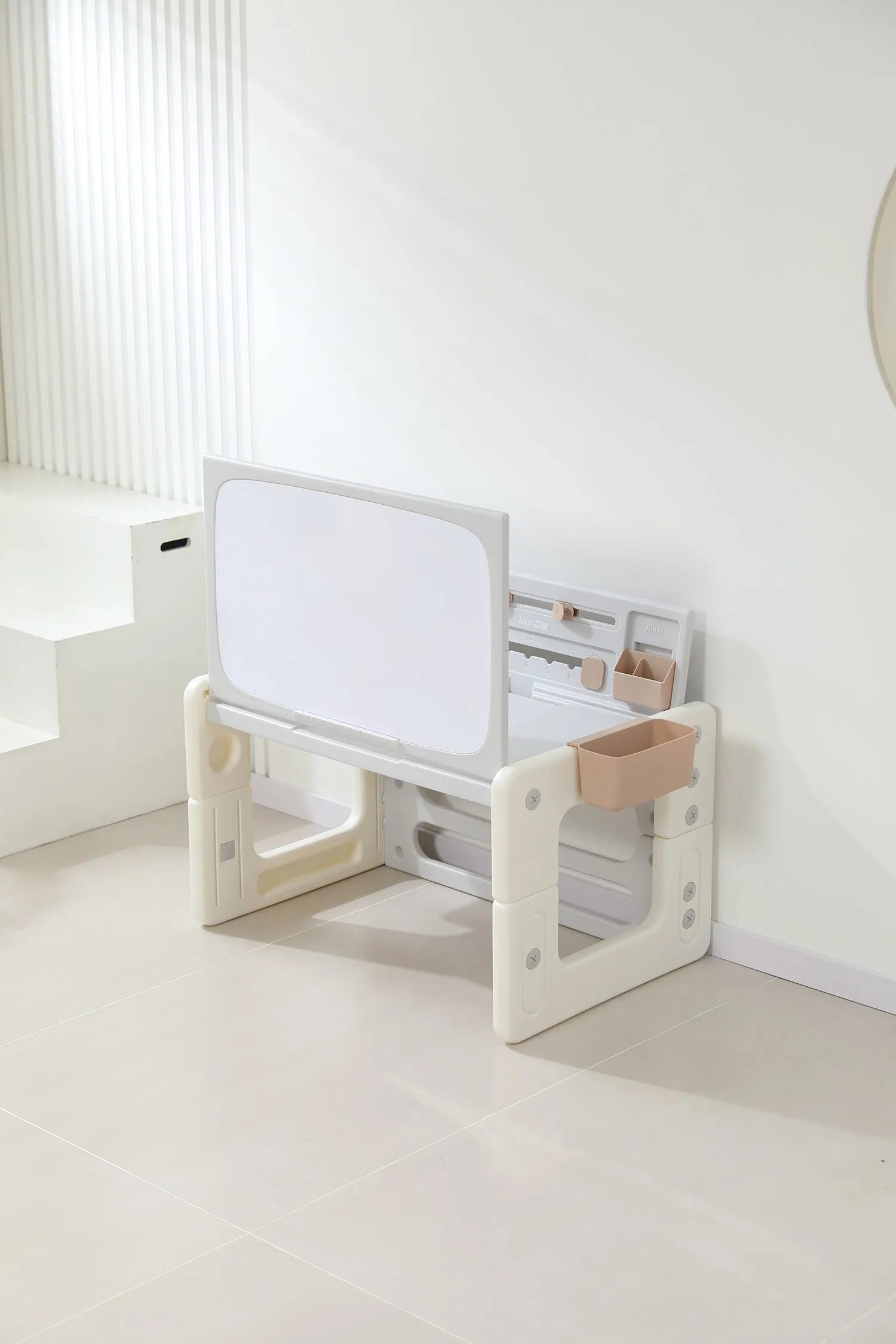 Стол со стульчиком 4 в 1 детский развивающий UNIX Kids