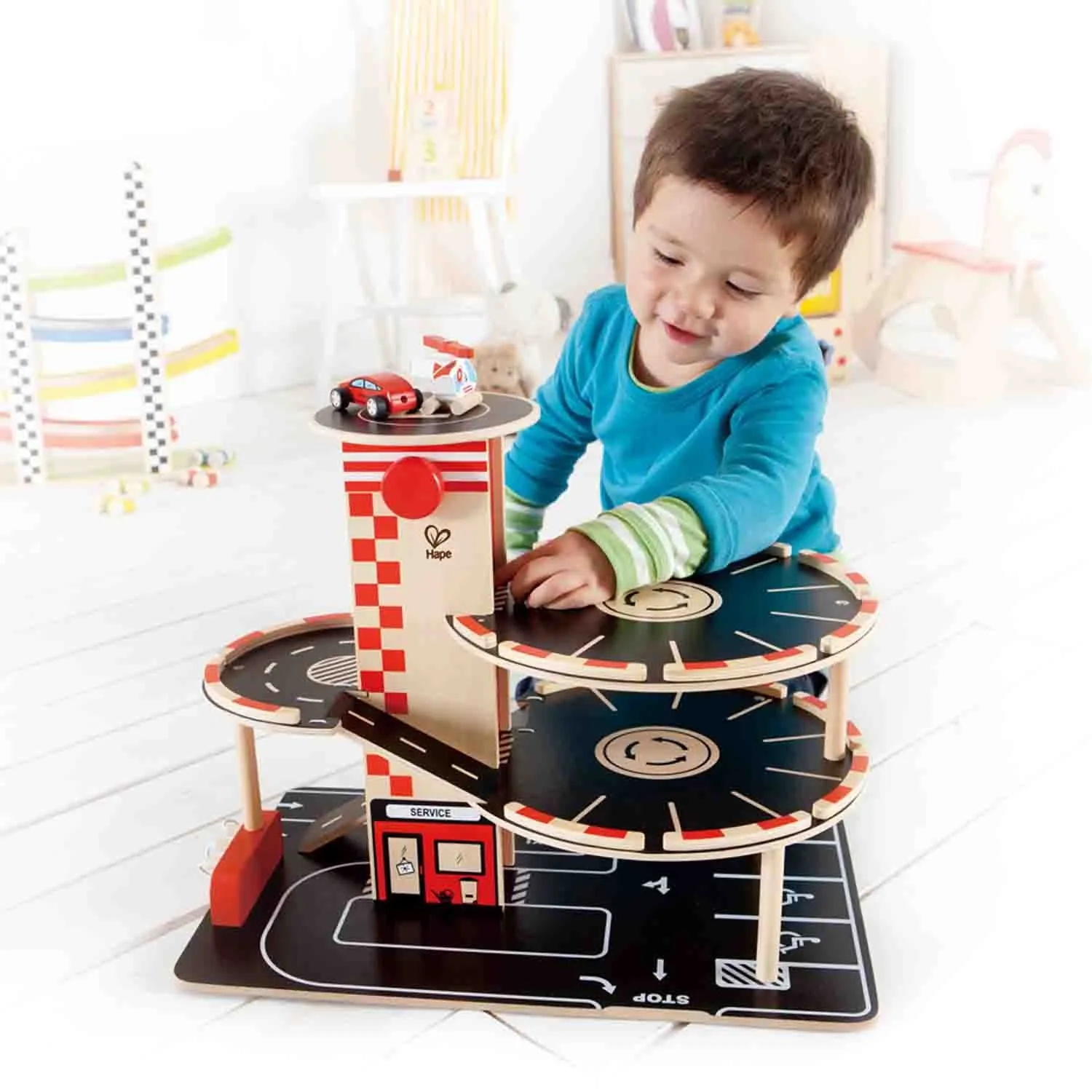 Игровой набор Hape «Многоуровневая парковка» E3002_HP