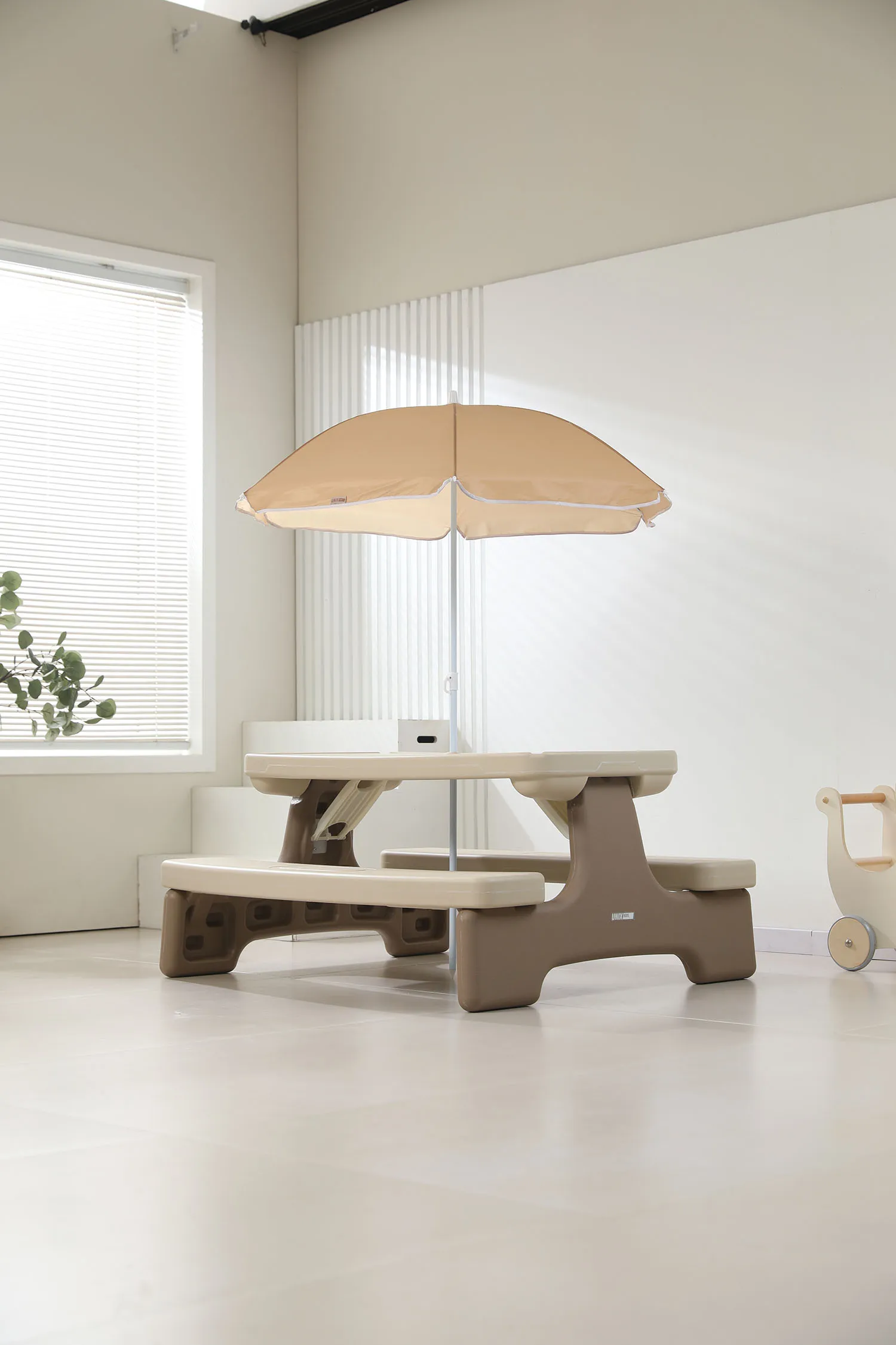 Стол садовый с лавочками UNIX Kids Garden Camel PTGARDTB100CL ПУ