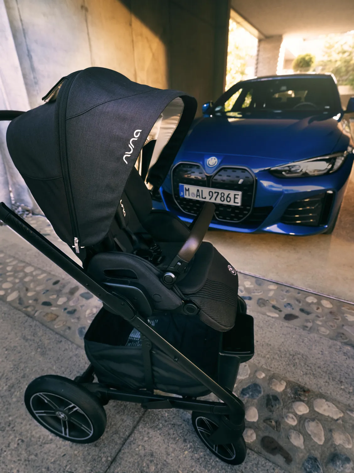 Коляска 2 в 1 Nuna MIXX NEXT BMW, Черная (Element)