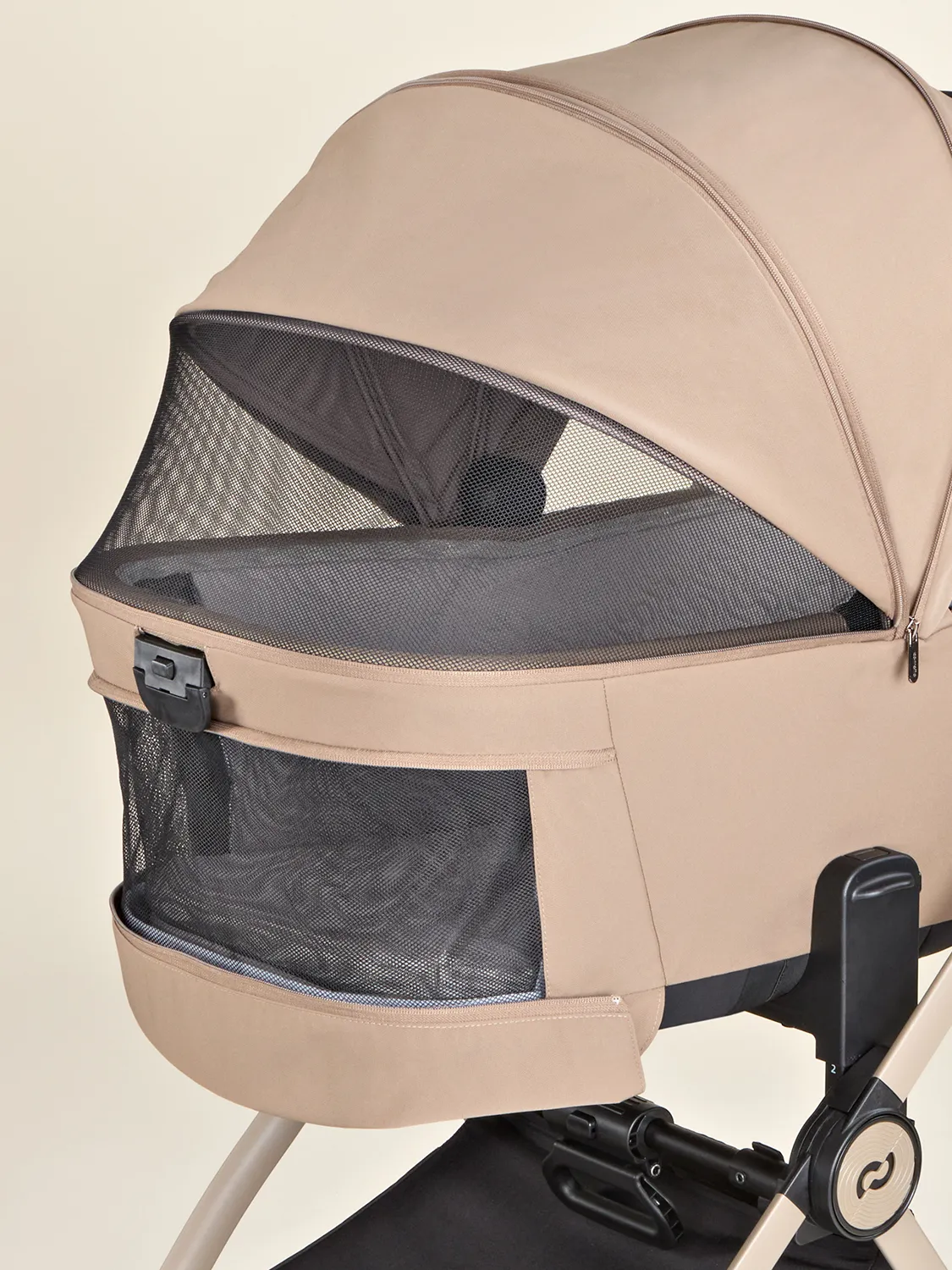 Коляска 2 в 1 Carrello Ultra F CRL-6557