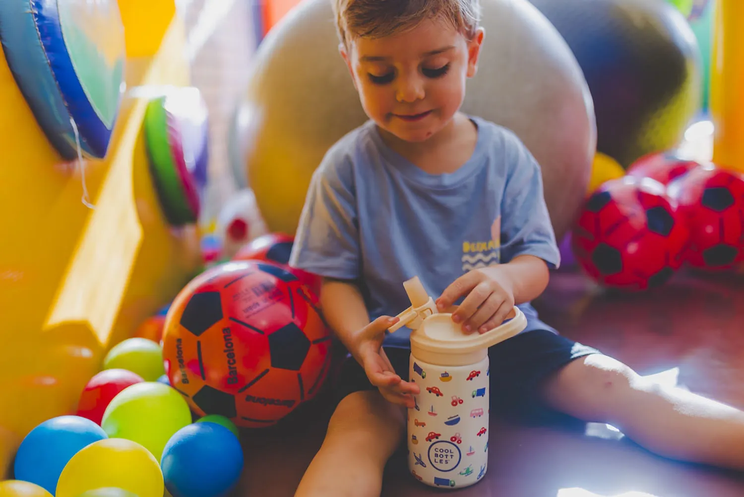 Крышка Cool Bottles Kiddie Cap с ёршиком и трубочкой