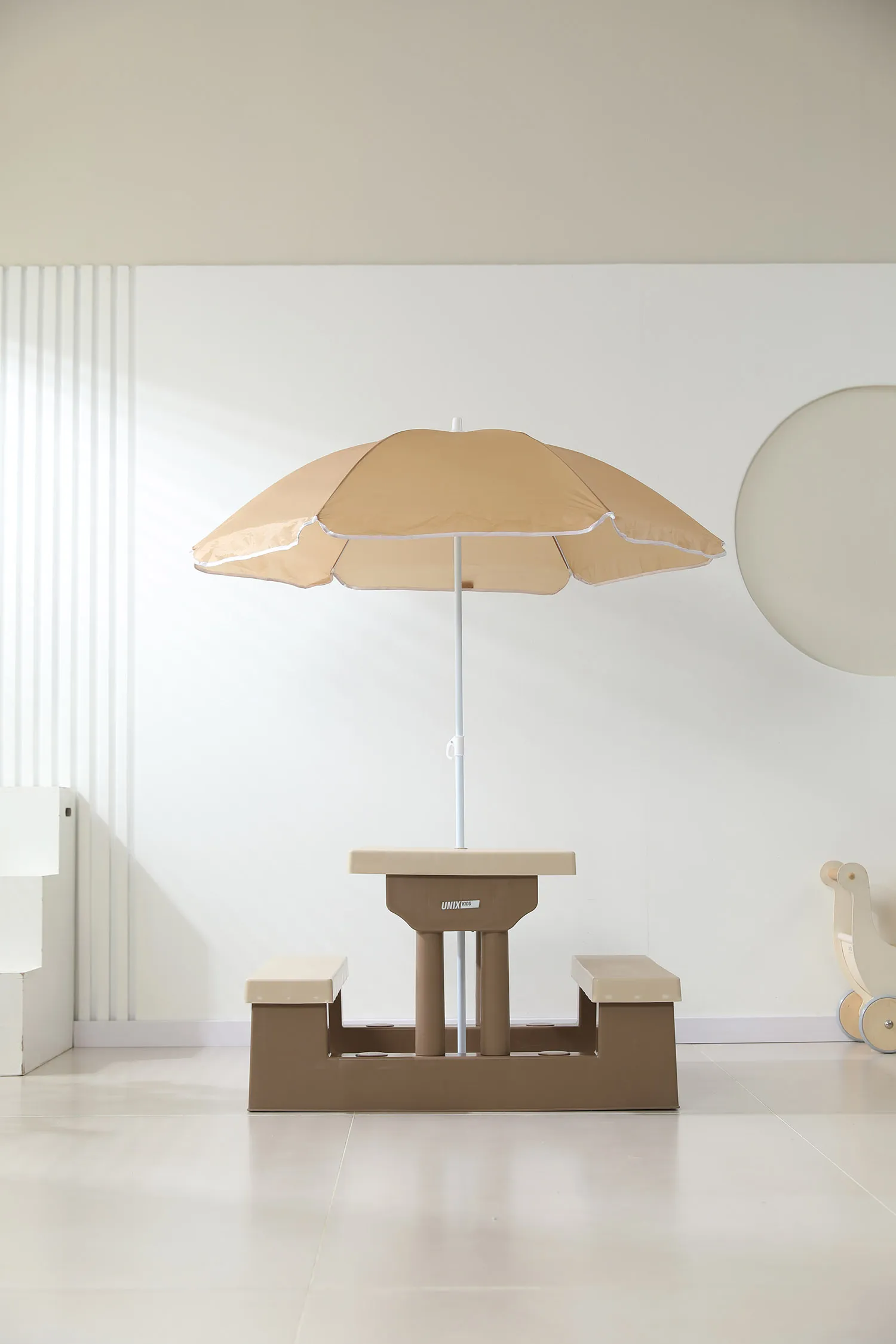 Стол садовый с зонтом UNIX Kids Garden 70x90 см Camel PTGARDTB67CL
