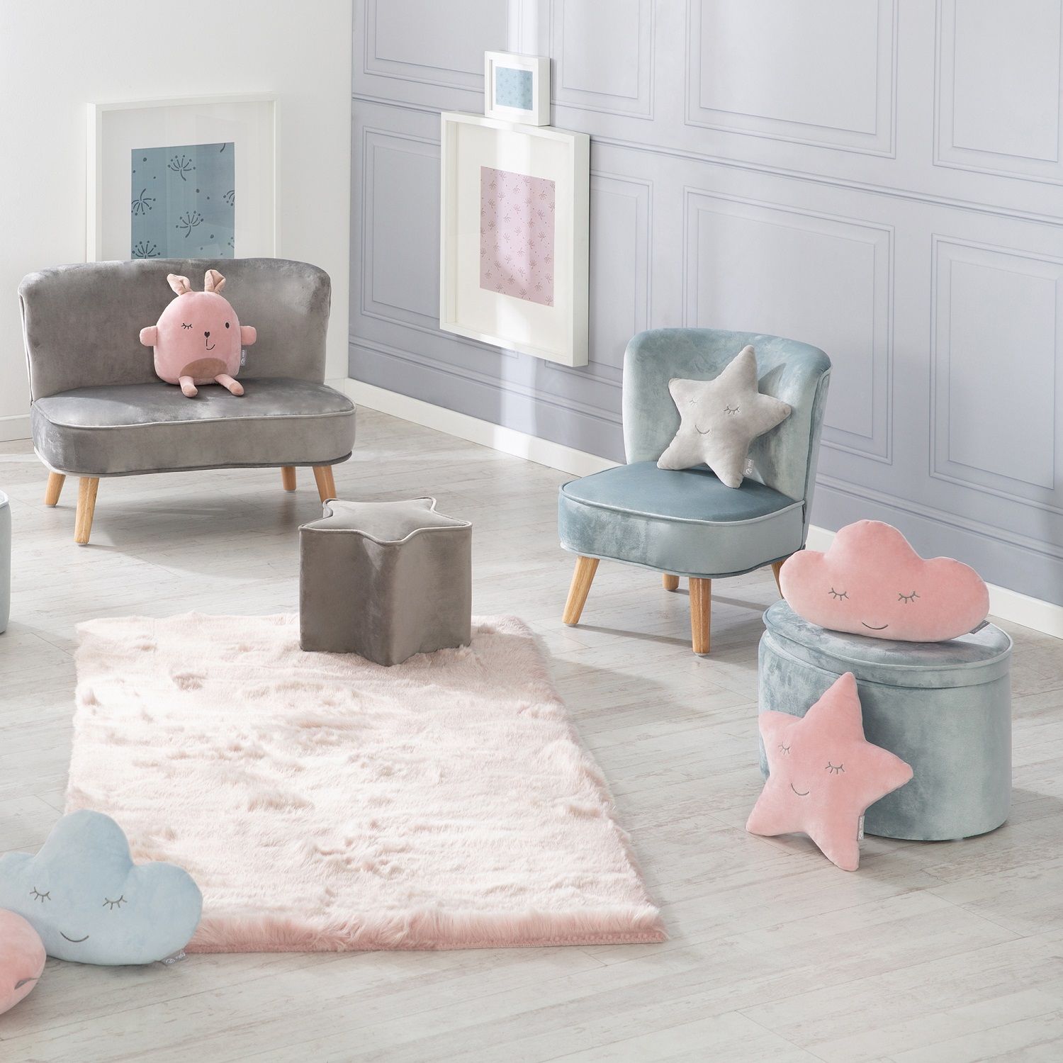 Детский велюровый овальный пуфик Roba Lil Sofa