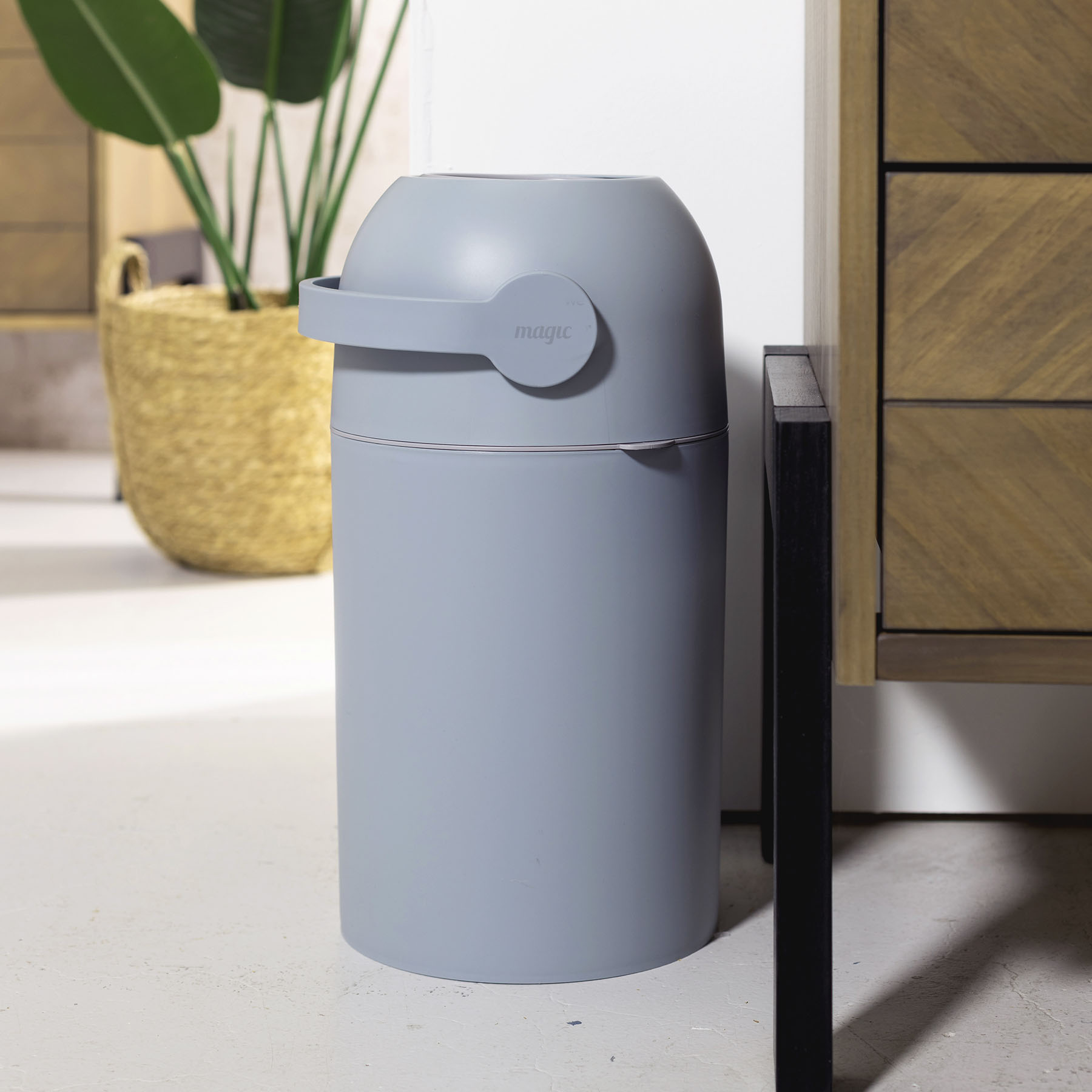 Накопитель подгузников C110 Magic Diaper pail