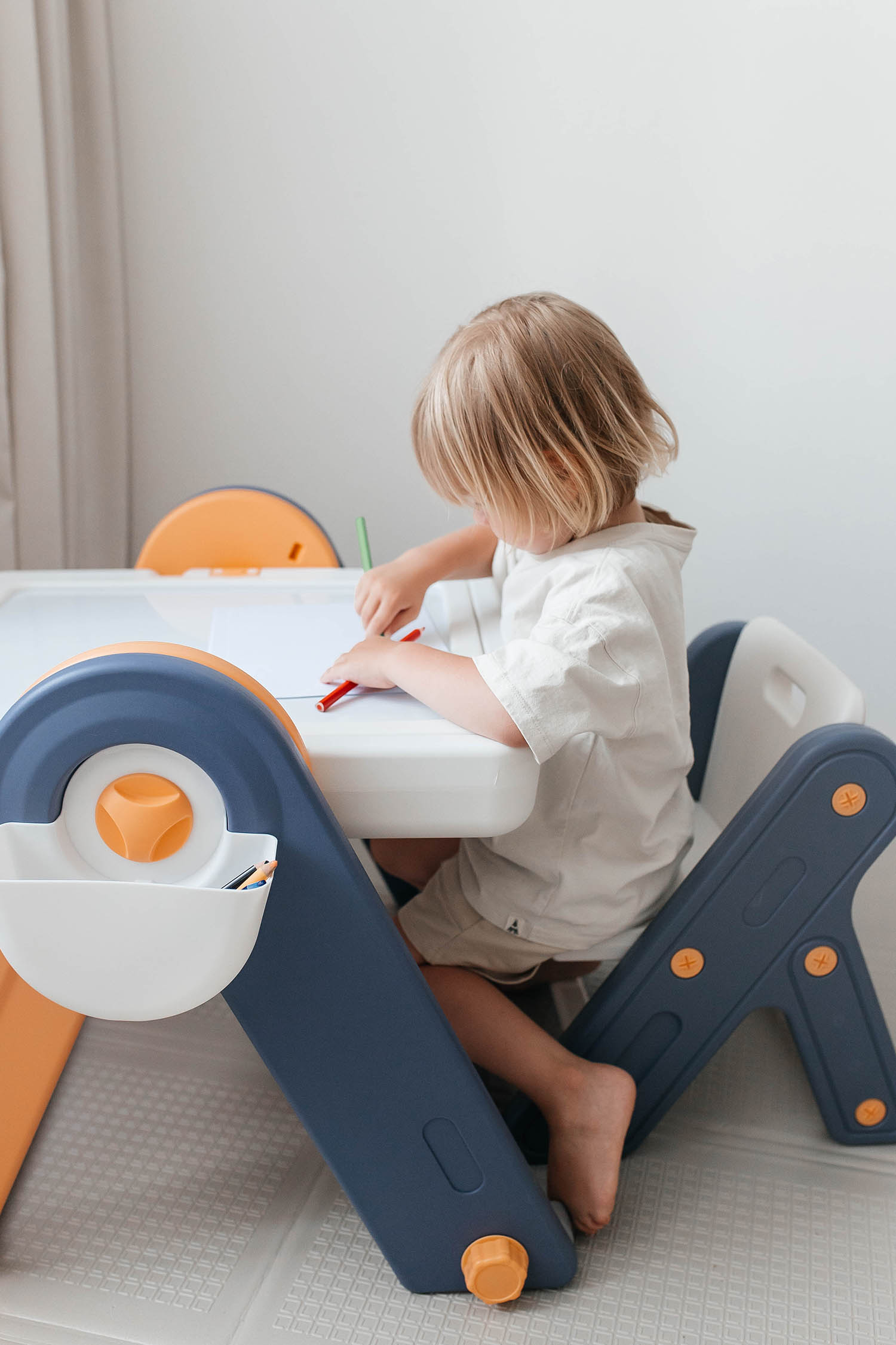 Стол со стульчиком 4 в 1 детский развивающий UNIX Kids Yellow PPT4IN1YEL