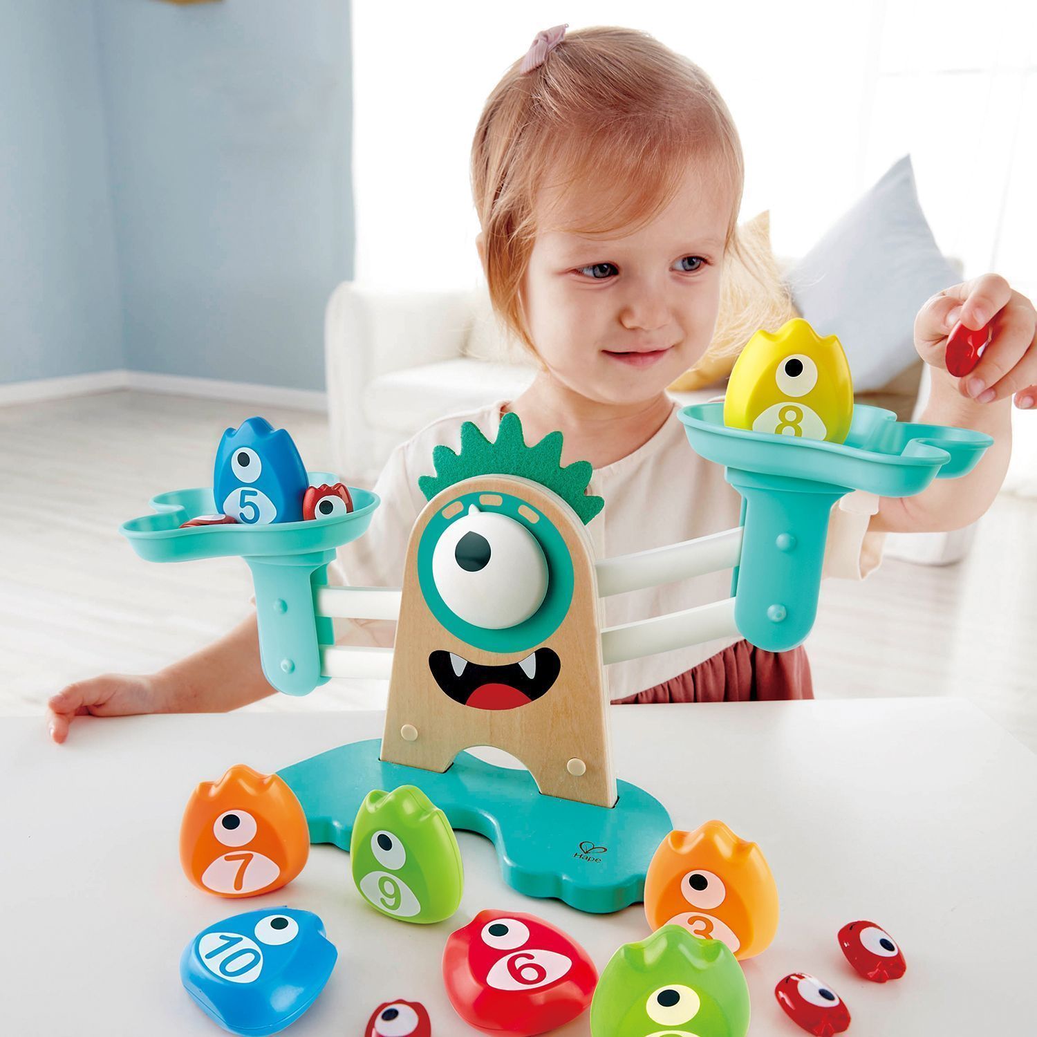 Игрушечные весы Hape «Монстрики» E0511_HP