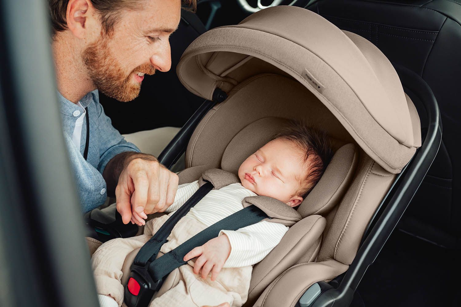 Автокресло 0+ Britax Roemer Baby-Safe Pro Style