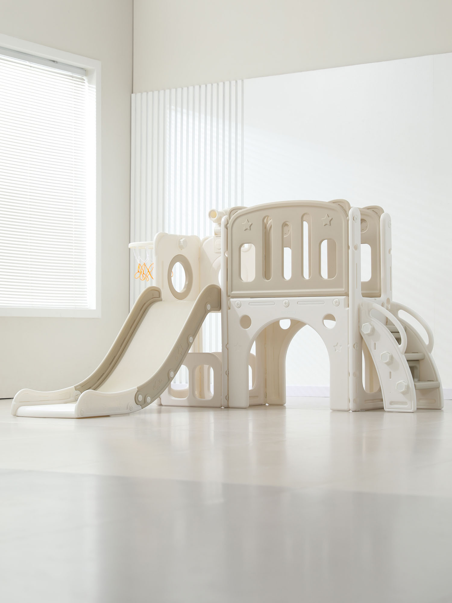 Комплекс игровой UNIX Kids горка, баскетбольное кольцо, смотровая башня Star