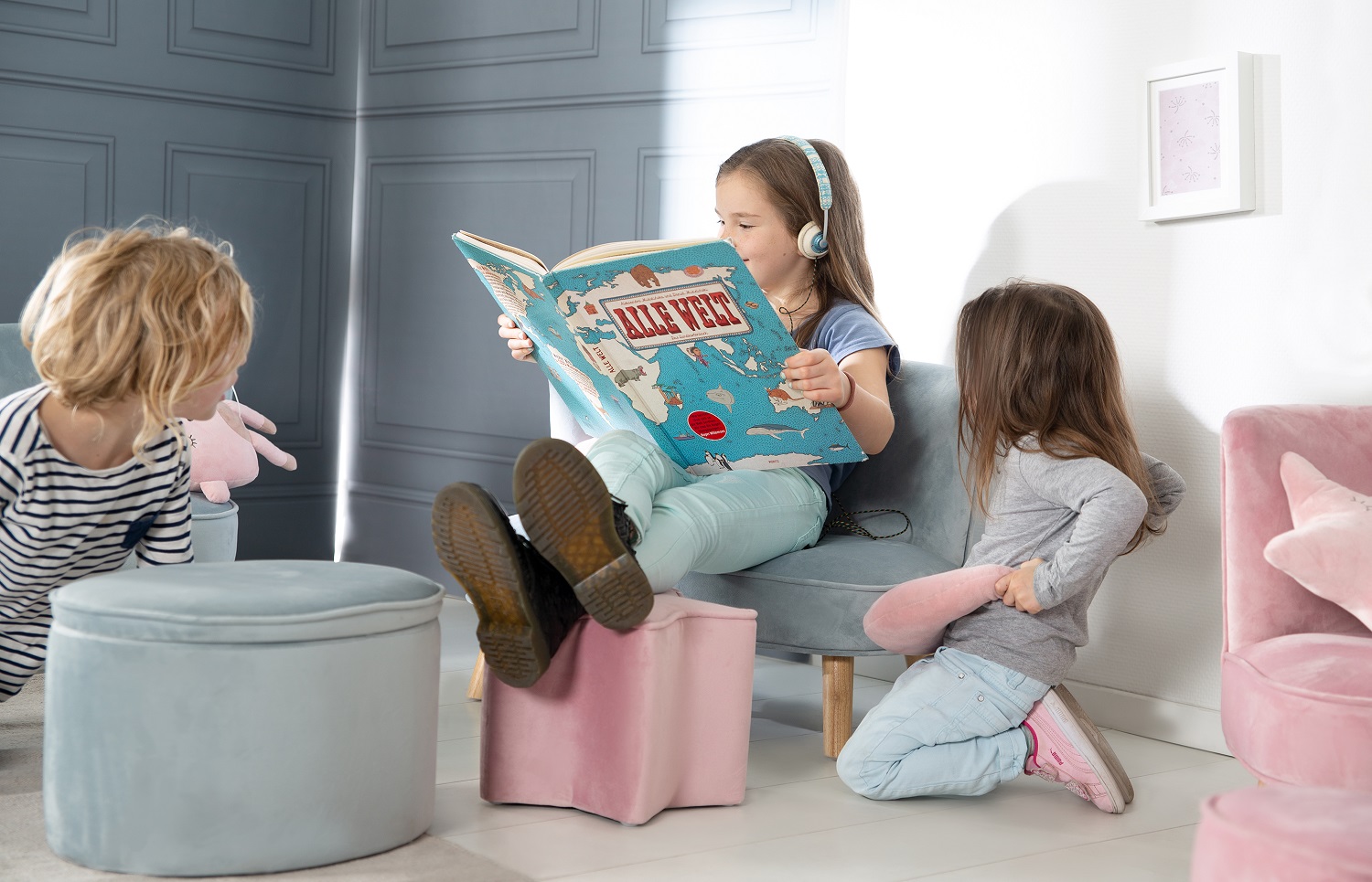 Детский велюровый диван ROBA Lil Sofa