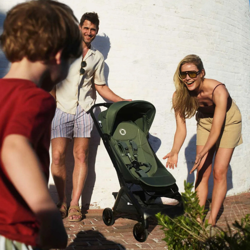 Сравнение прогулочных колясок Bugaboo Butterfly 2 и Bugaboo Butterfly