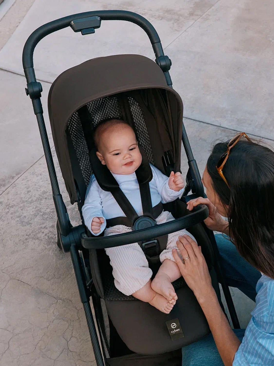 Коляска прогулочная Cybex Melio с дождевиком и бампером