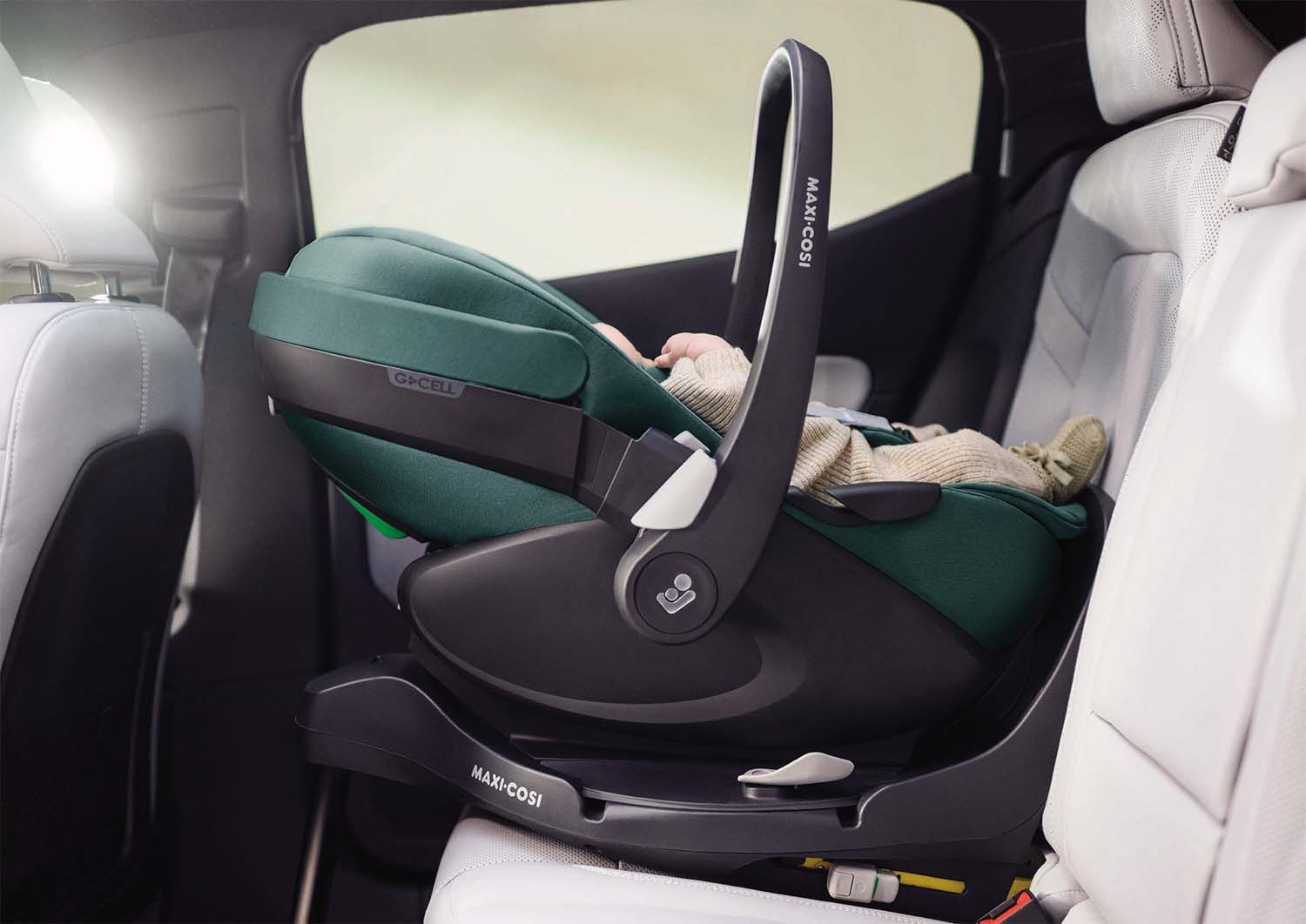 Автокресло 0+ Maxi-cosi Pebble 360 Pro