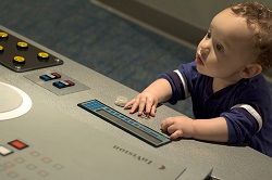 Развивающие игрушки для детей до года Развивающие игрушки для детей до года