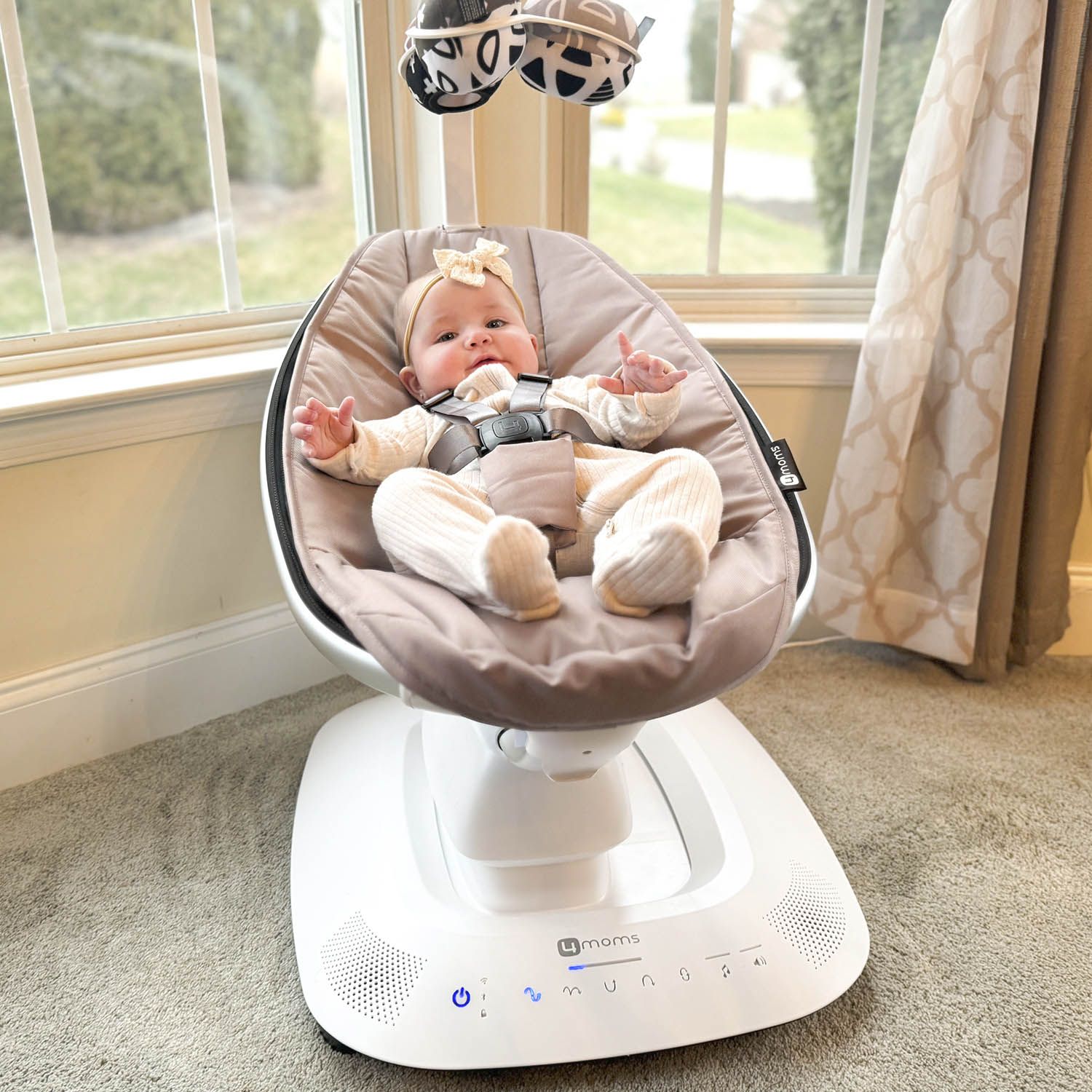 Электронные качели 4moms кресло-качалка MamaRoo New