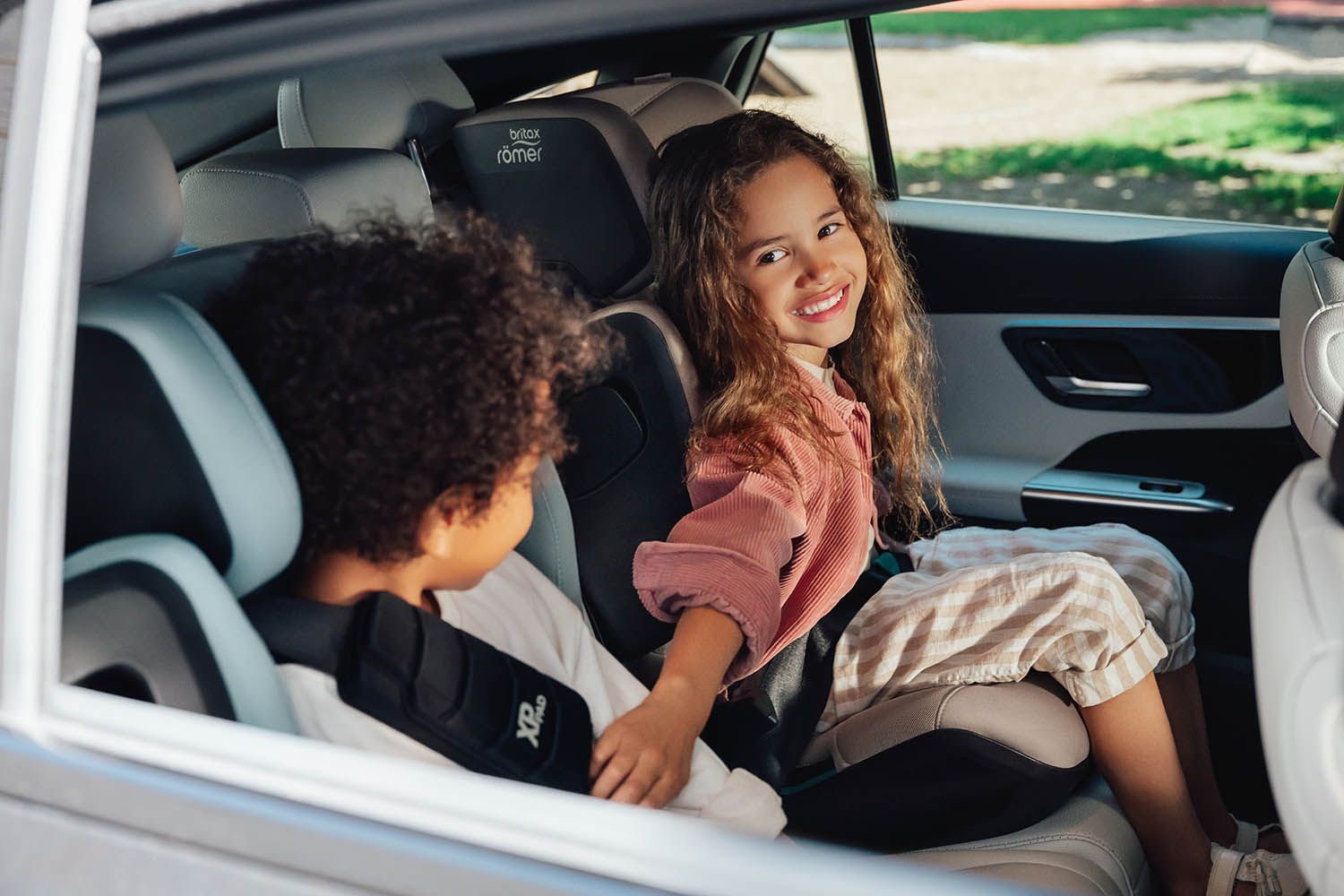 Автокресло 2/3 Britax Roemer KIDFIX PRO Lux